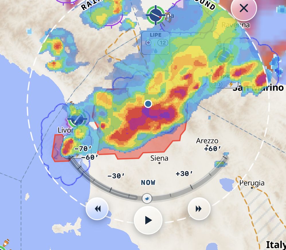 Precipitation watch: rain reaching the ground, classed palette, timeline from −70 to +60 minutes.
